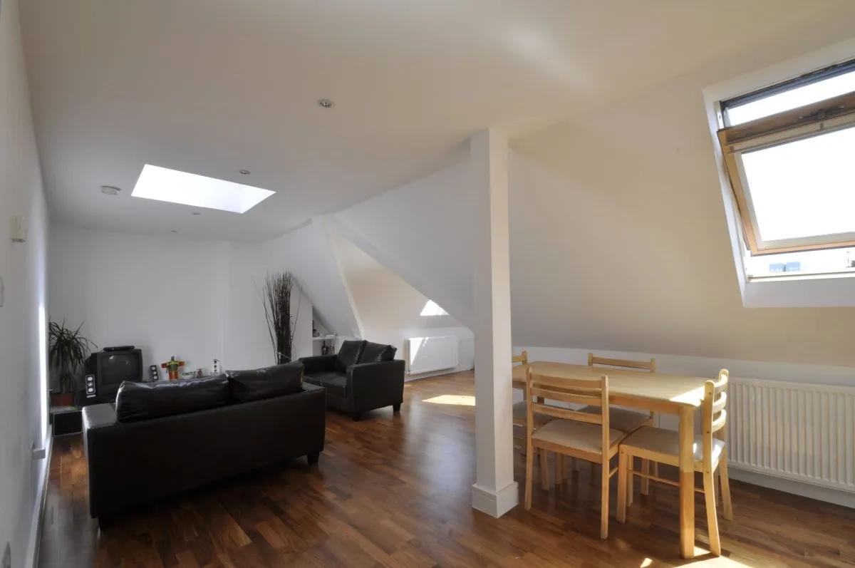 House Canfield Gardens in Greater London