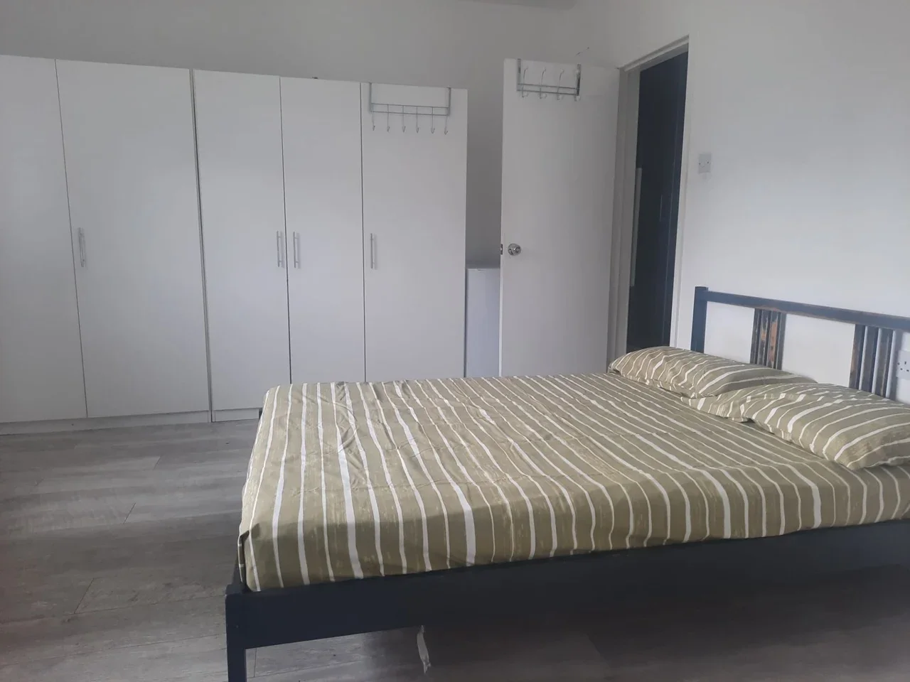 Room Barclay Road in Greater London