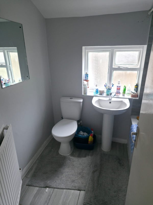 Room Brooke Road in Greater London