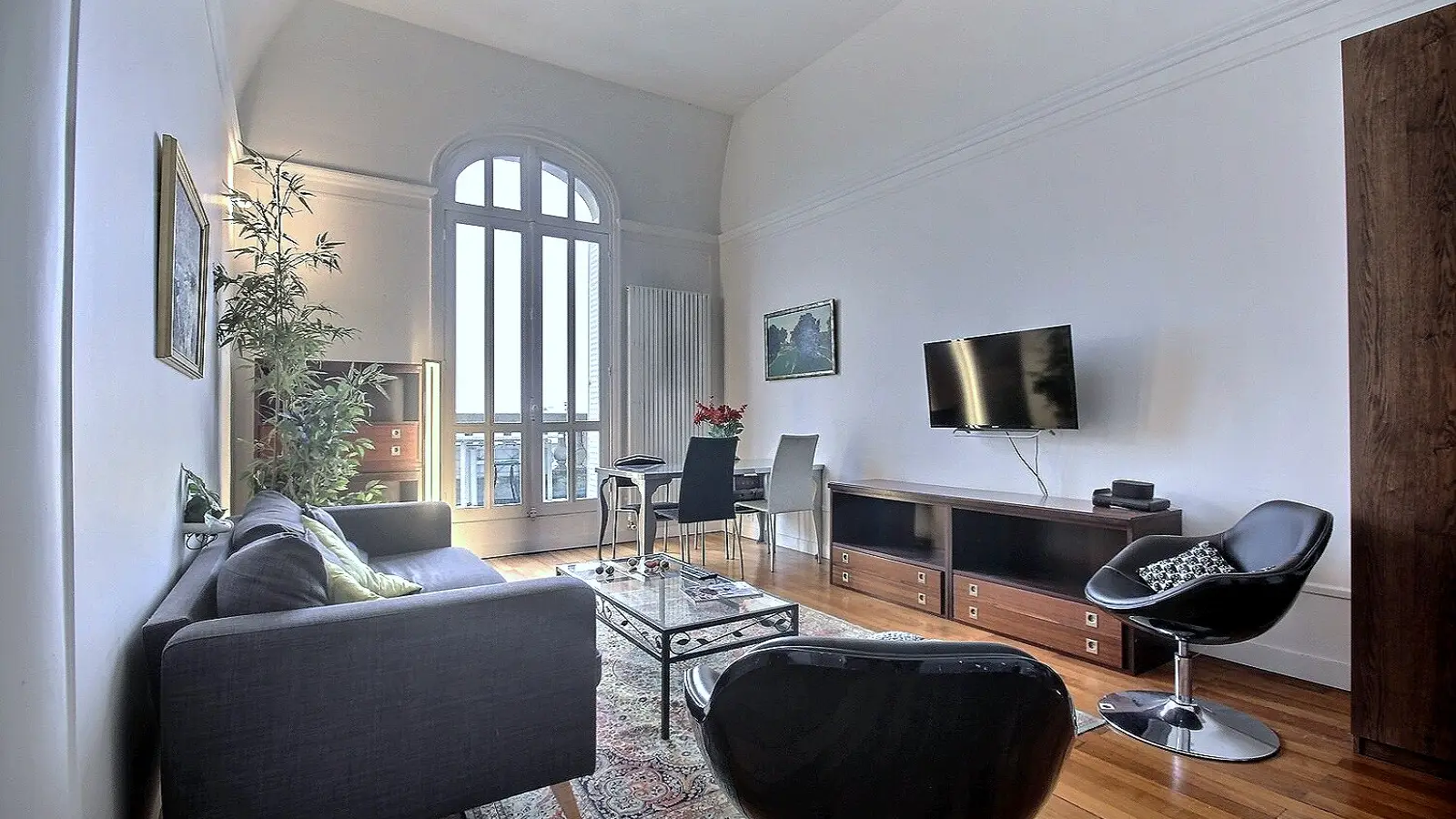 Appartement Boulevard Flandrin à Paris