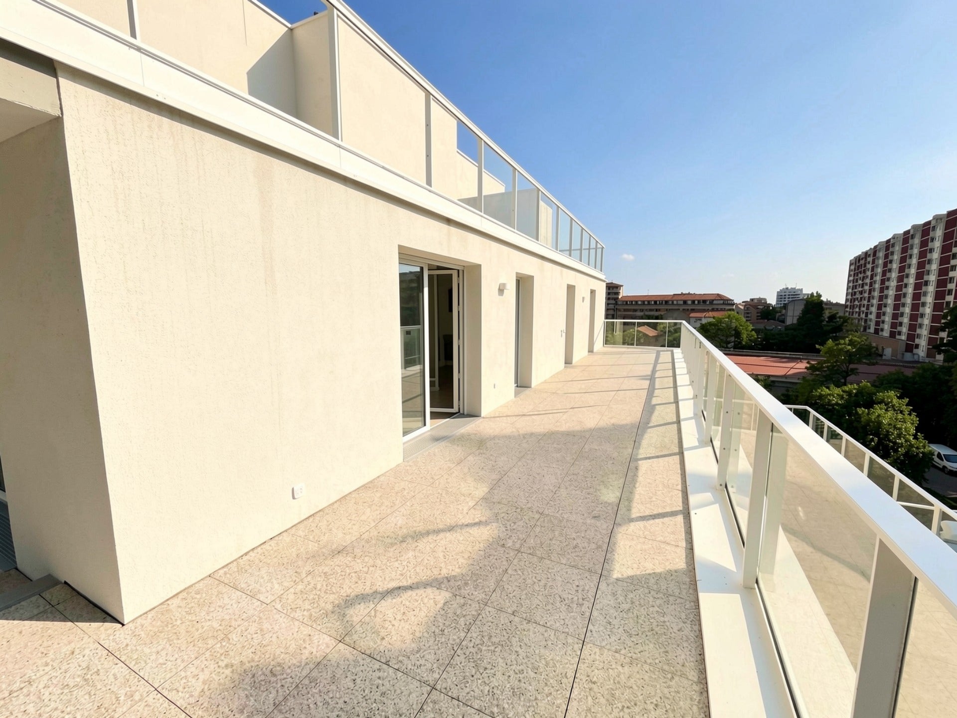 Flat Allée des Gabares in Toulouse