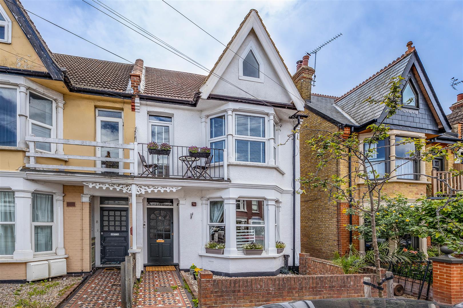 Flat Alexandra Road in Southend-on-Sea