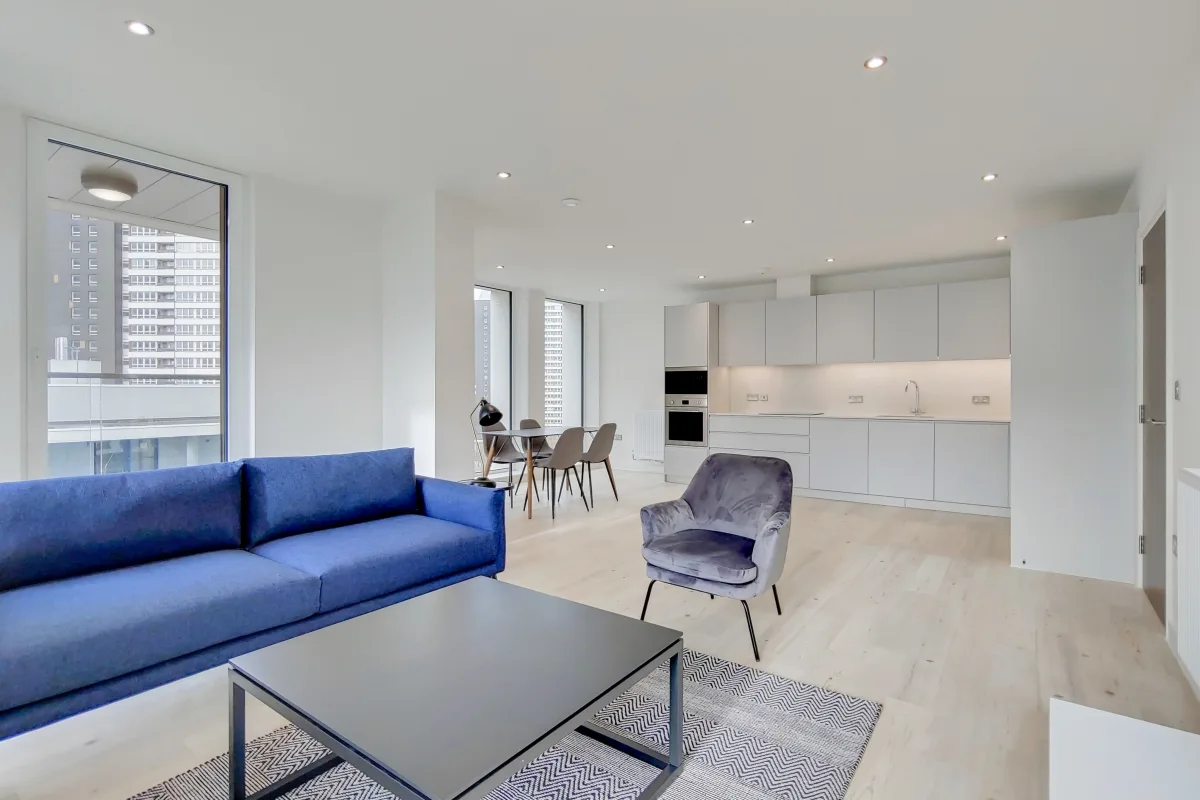 Flat Ward Road in Greater London