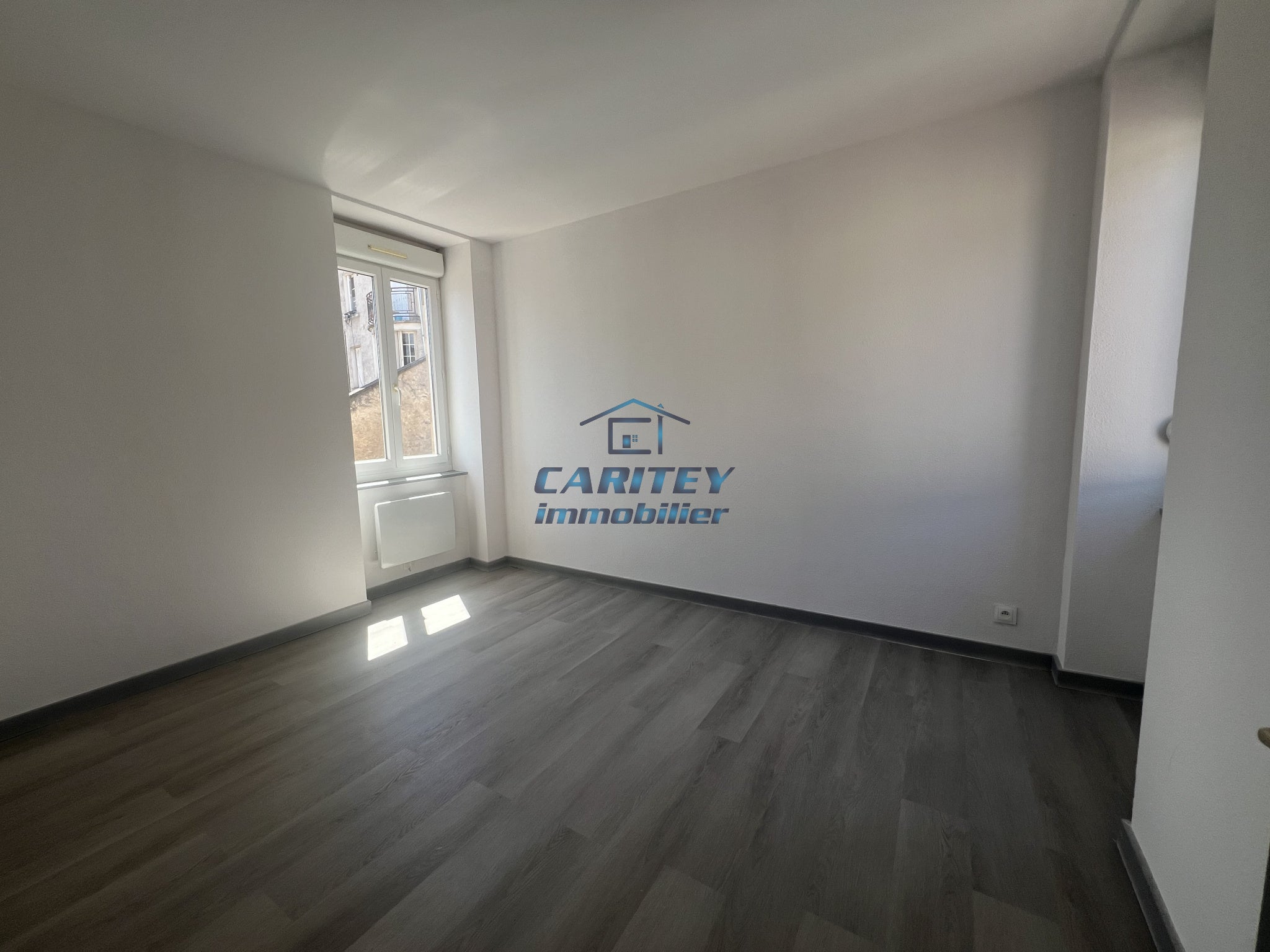 Appartement Avenue Georges Clemenceau à Saint-Sauveur