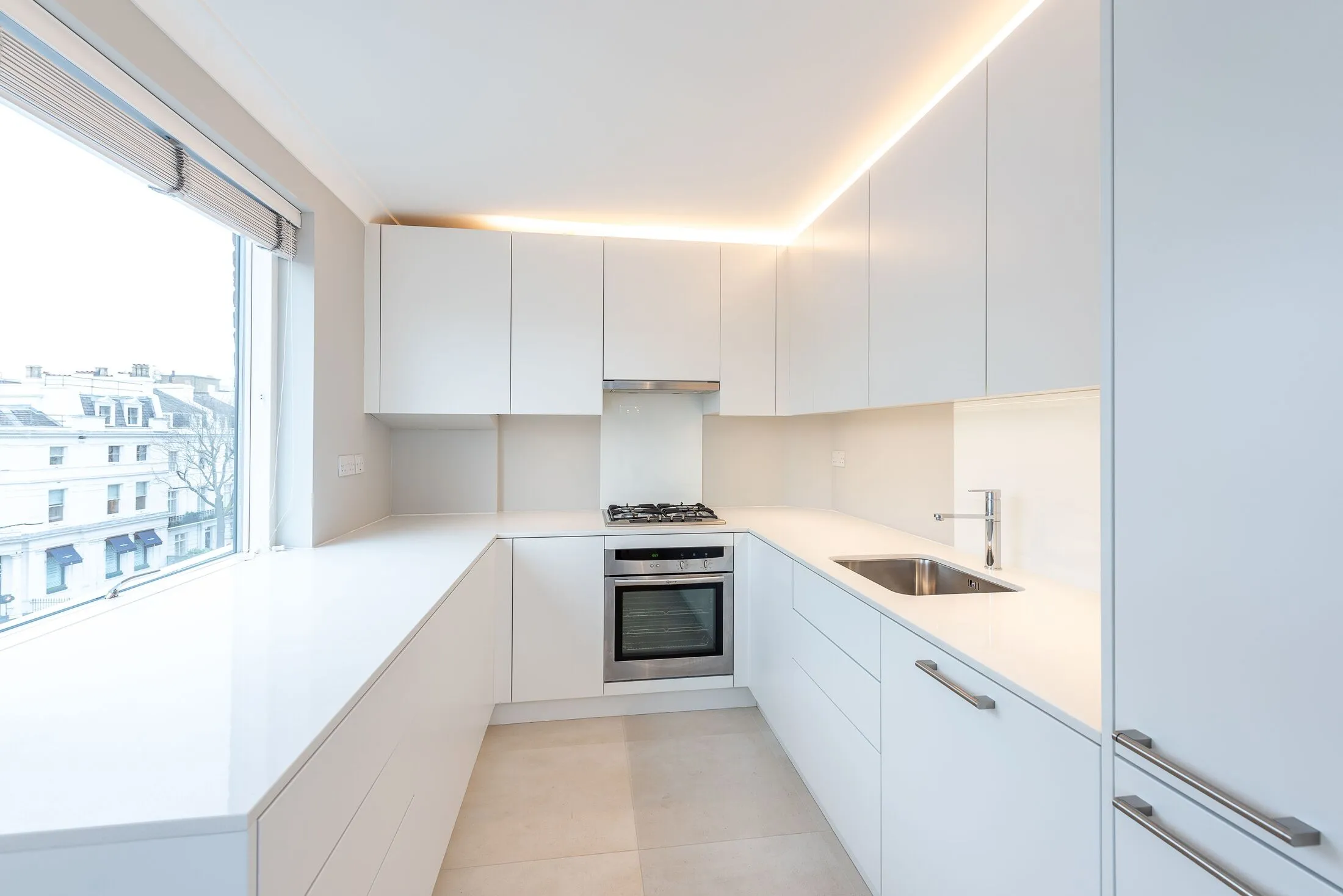 Flat Pond Place in Greater London