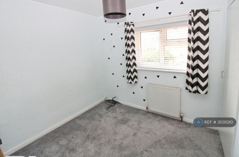 House Skipwith Close in Hull