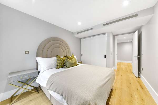 Flat Baker Street in City of Westminster