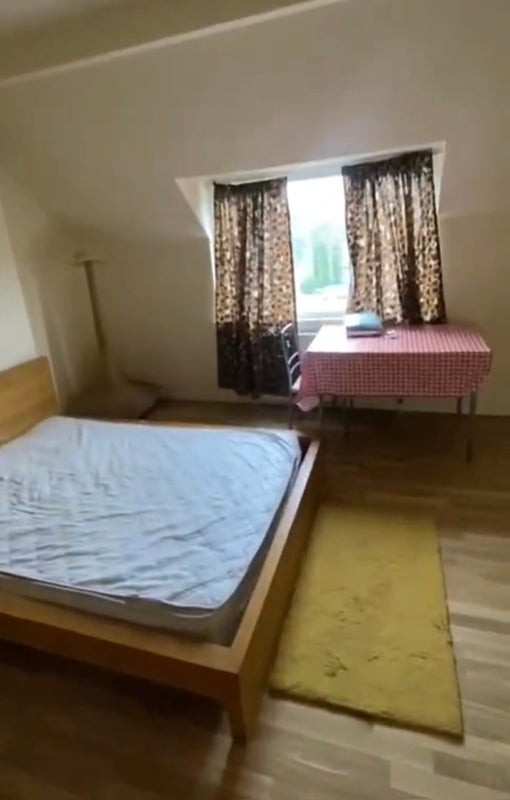 Room High Street in Sandwell