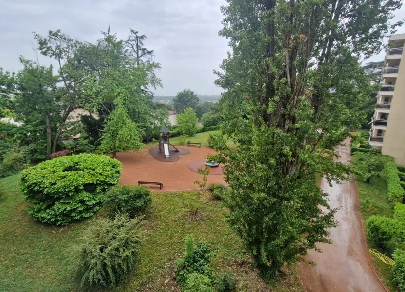 Appartement Avenue Général de Gaulle à Caluire-et-Cuire