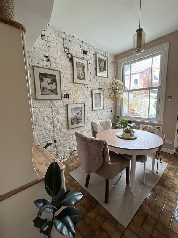 Room Harringay Avenue in Liverpool