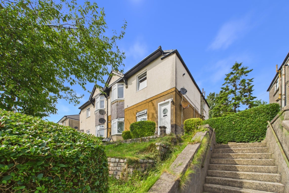 House Dundee Drive in Glasgow