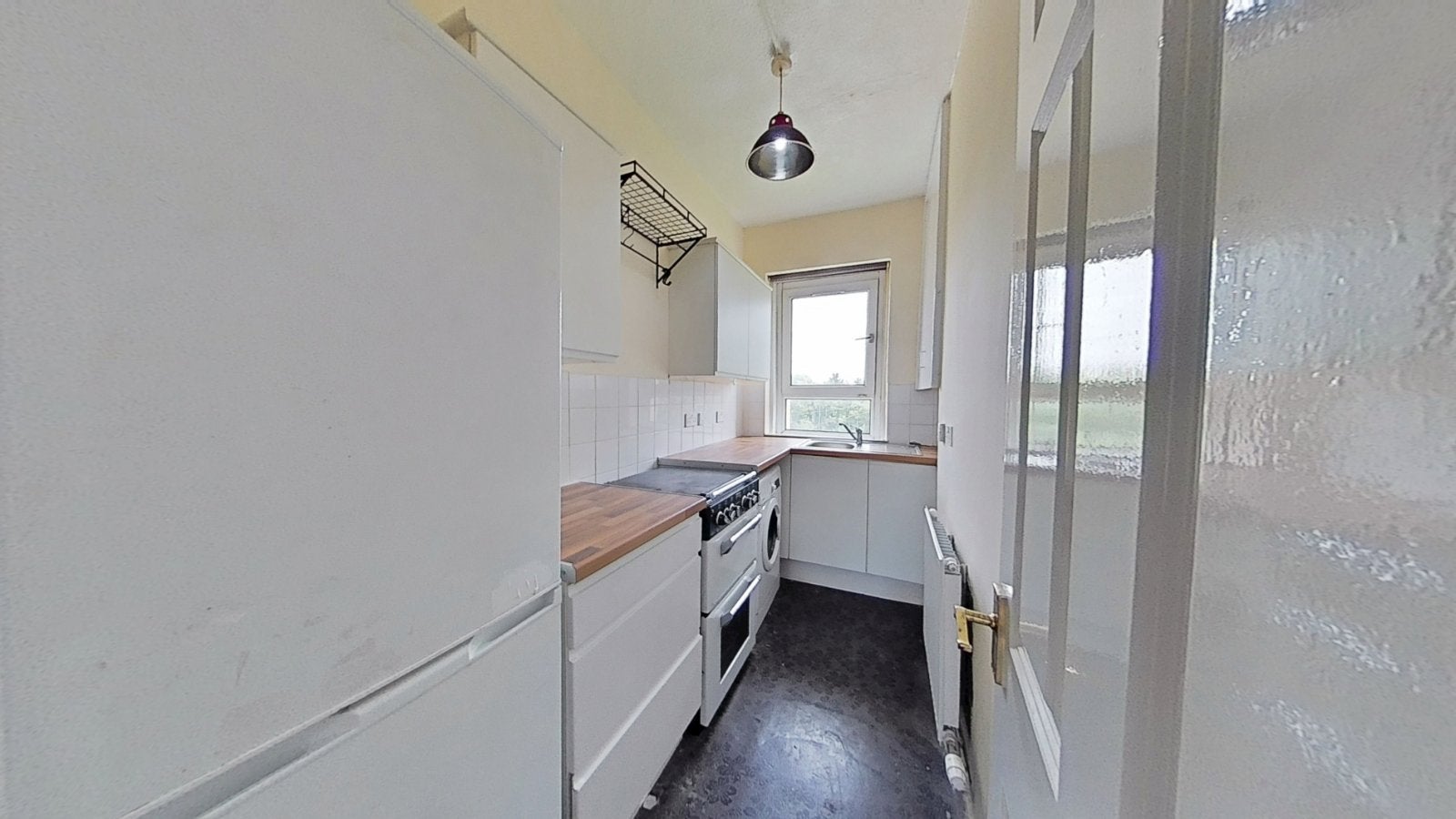 Flat Balmore Road in Glasgow