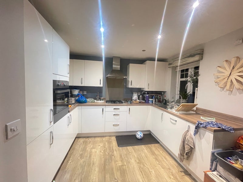 Room Beverly Close in Rugby