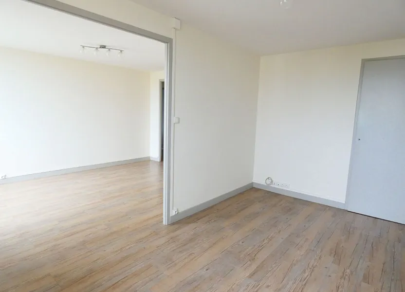 Flat Rue de Margnolles in Caluire-et-Cuire