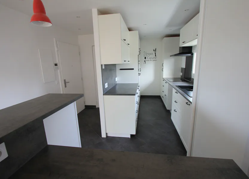 Appartement Chemin des Martyrs de la Résistance à Châtenay-Malabry