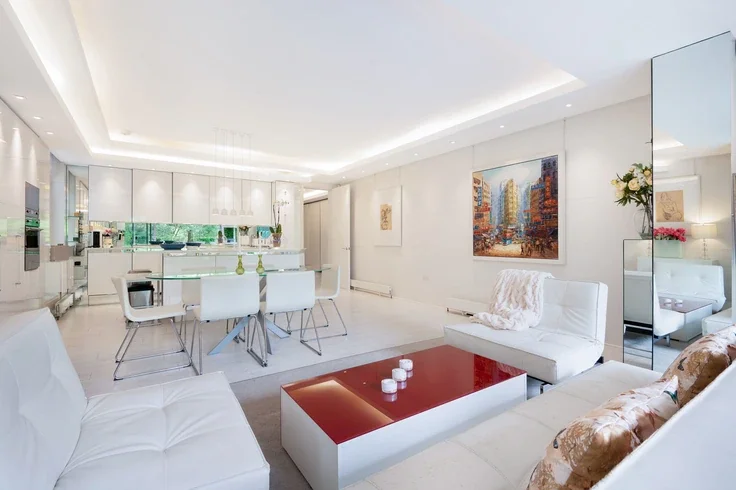 Flat Lindfield Gardens in Greater London