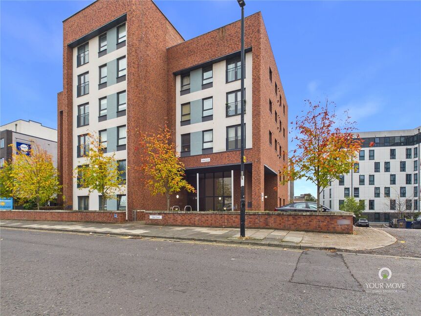 Flat Howard Street in Newcastle upon Tyne
