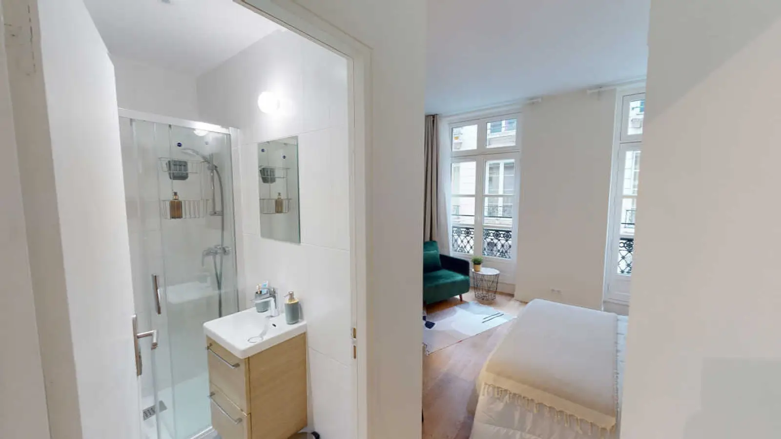 Room Rue de Turbigo in Paris