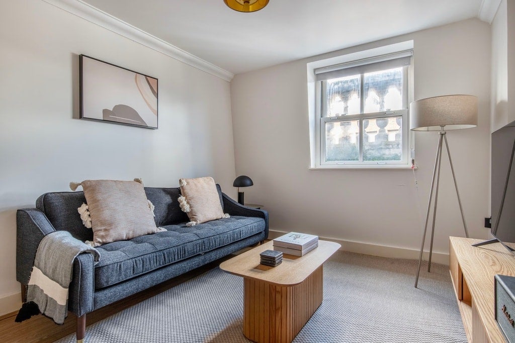 Flat Earl's Court Gardens in Greater London