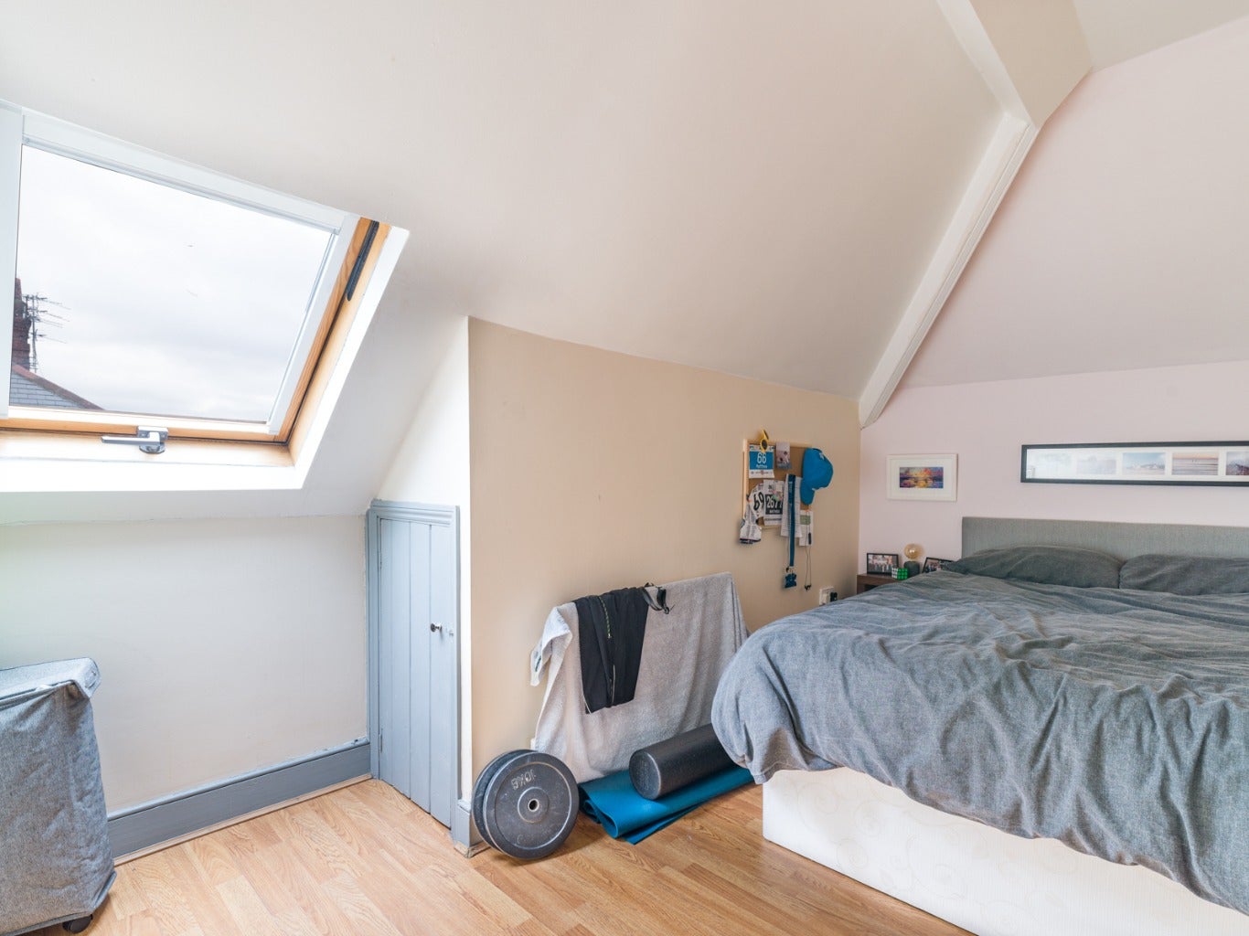 Flat Lesbury Road in Newcastle upon Tyne
