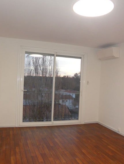 Flat Rue des Treilles in Libourne