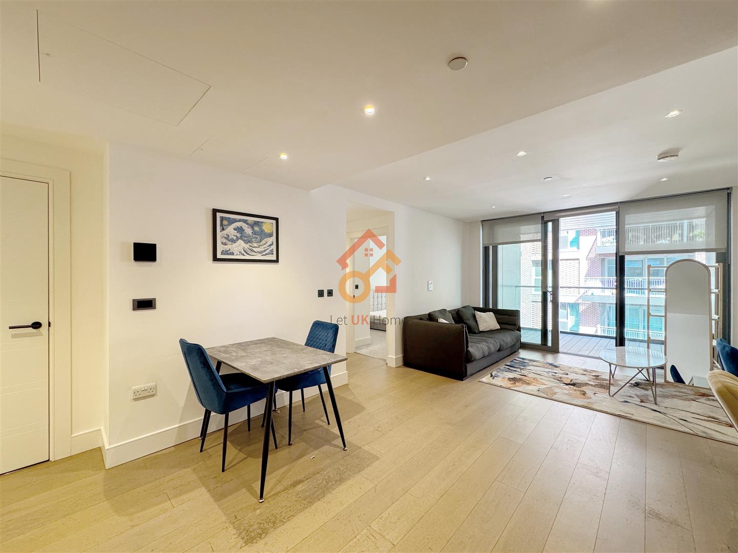 Flat Palmer Road in Greater London