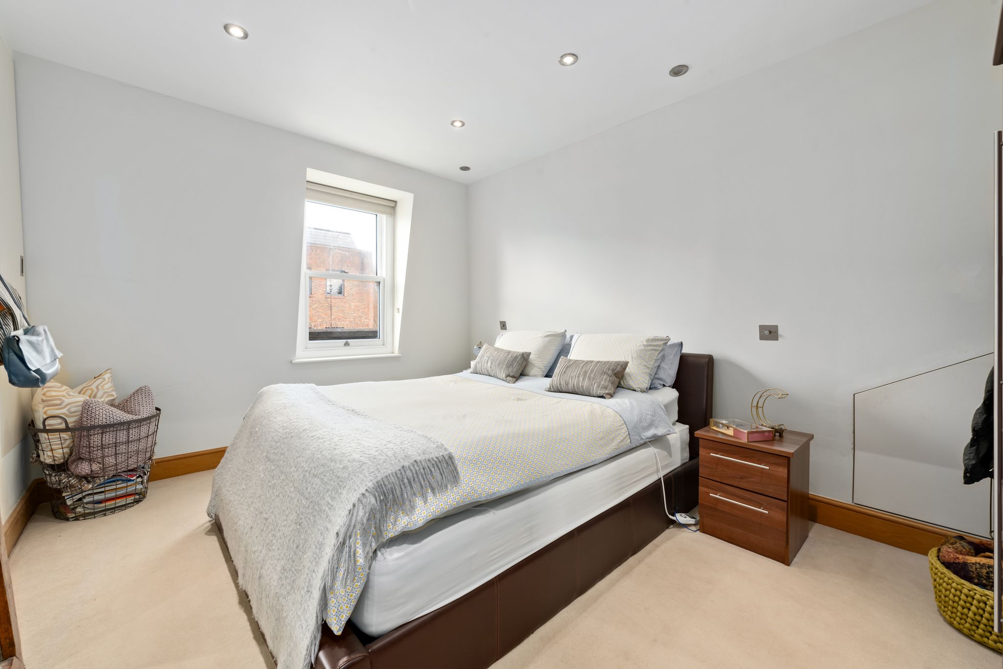 Flat King Street in Greater London