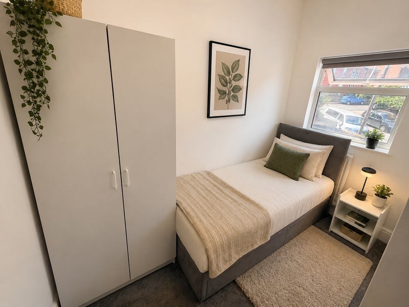 Room Cleveland Street in Sheffield