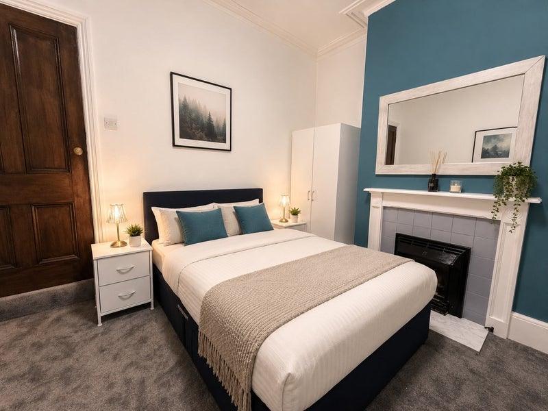Room Cleveland Street in Sheffield
