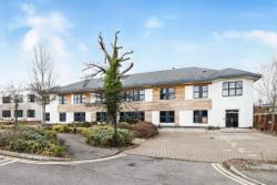 Flat Brants Bridge in Bracknell
