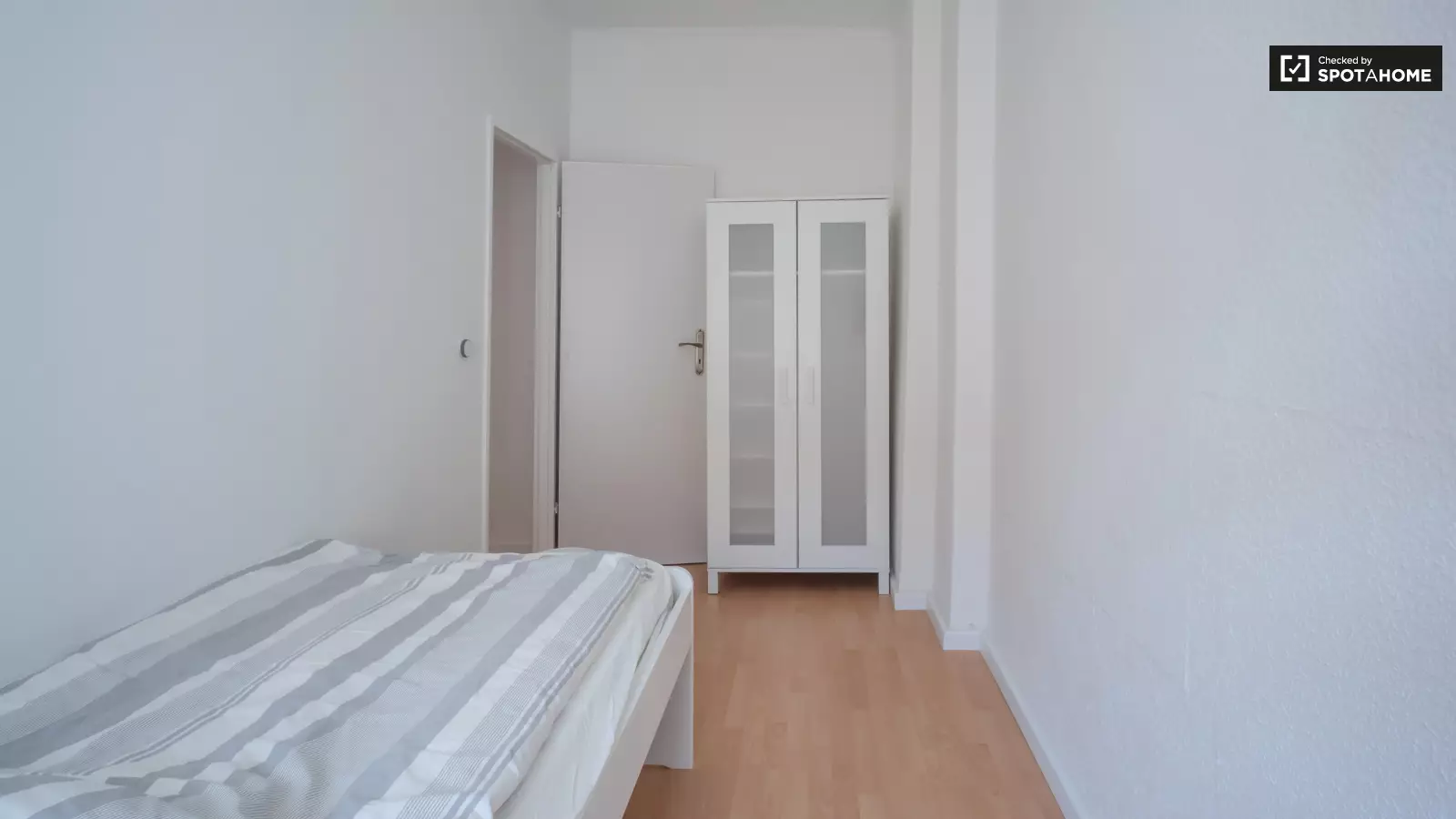 Wohnung Hohenzollerndamm in Berlin