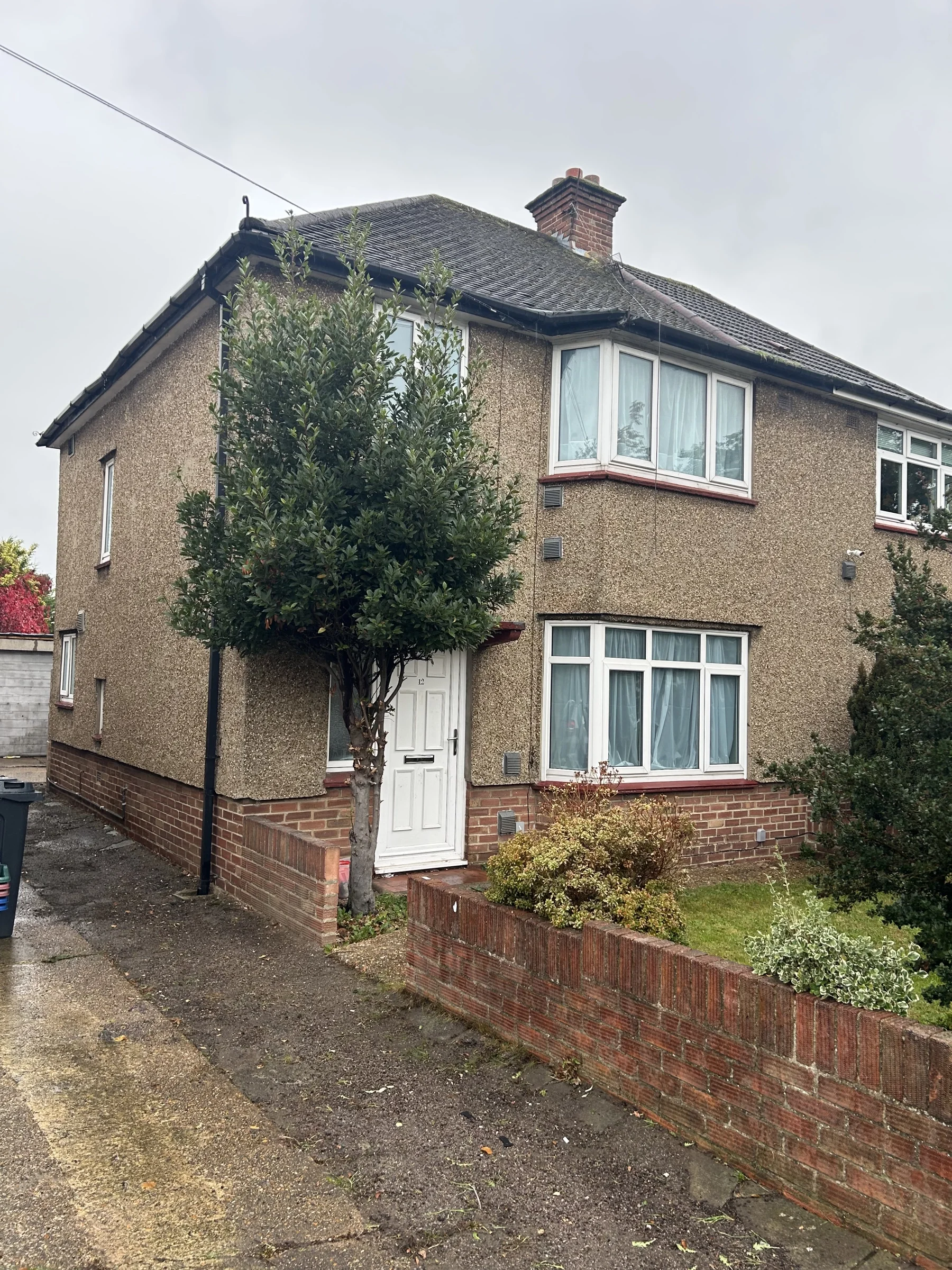 House Unwin Avenue in Greater London