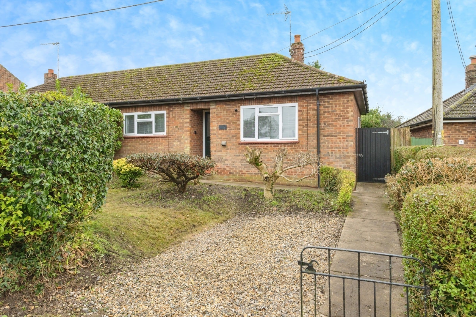 House Saint Michaels Crescent in Breckland District