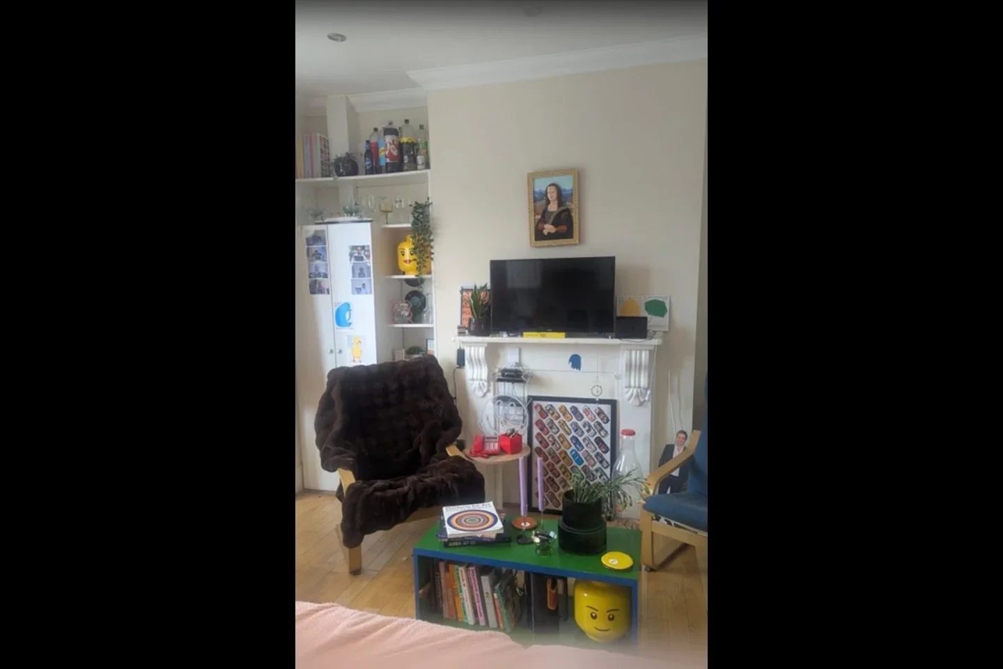 Room Falkland Road in Greater London