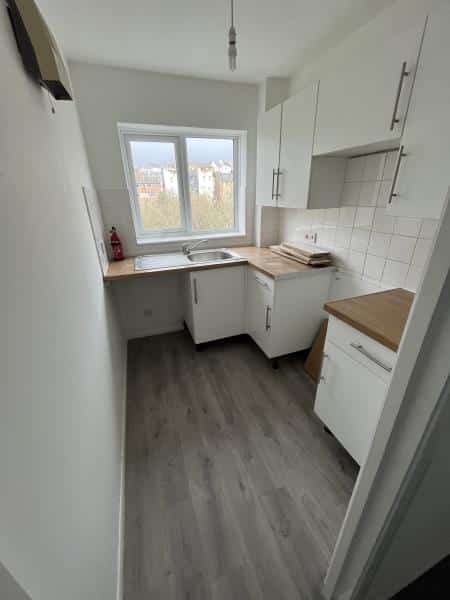 Flat Pinders Road in Hastings