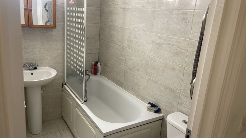 Room Freelands Road in Greater London