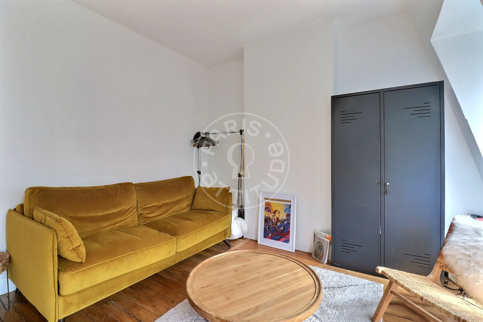 Flat Rue de la Main d'Or in Paris