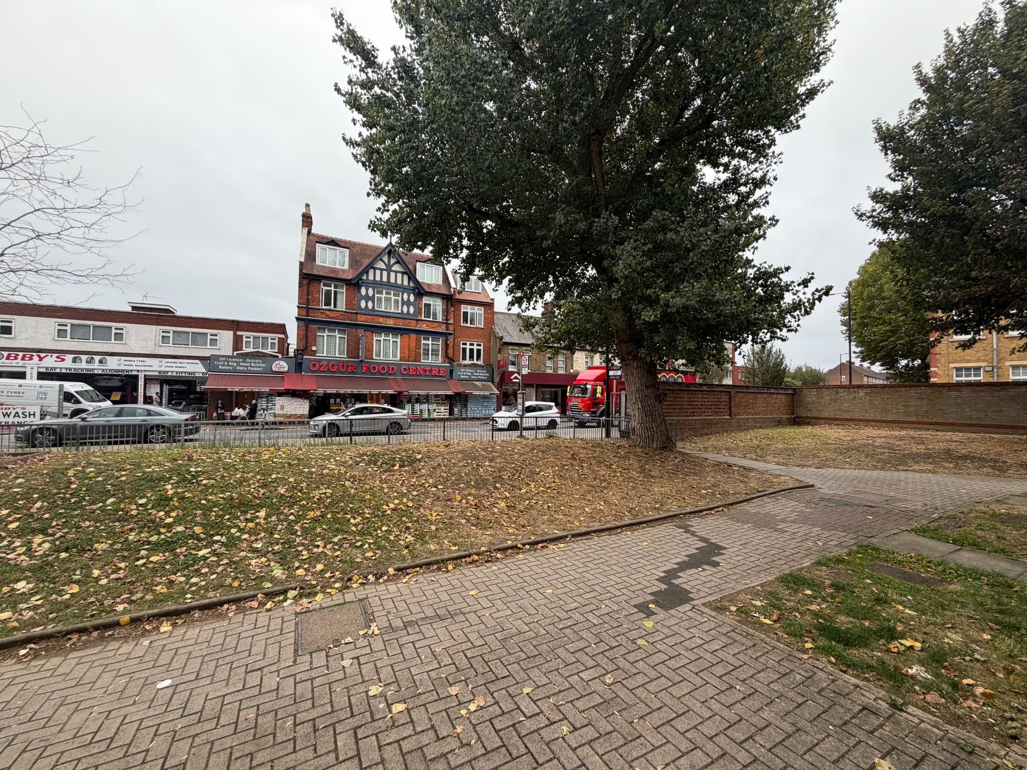 Flat Sherborne Avenue in Greater London