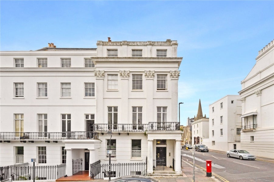 Flat Sussex Square in Brighton