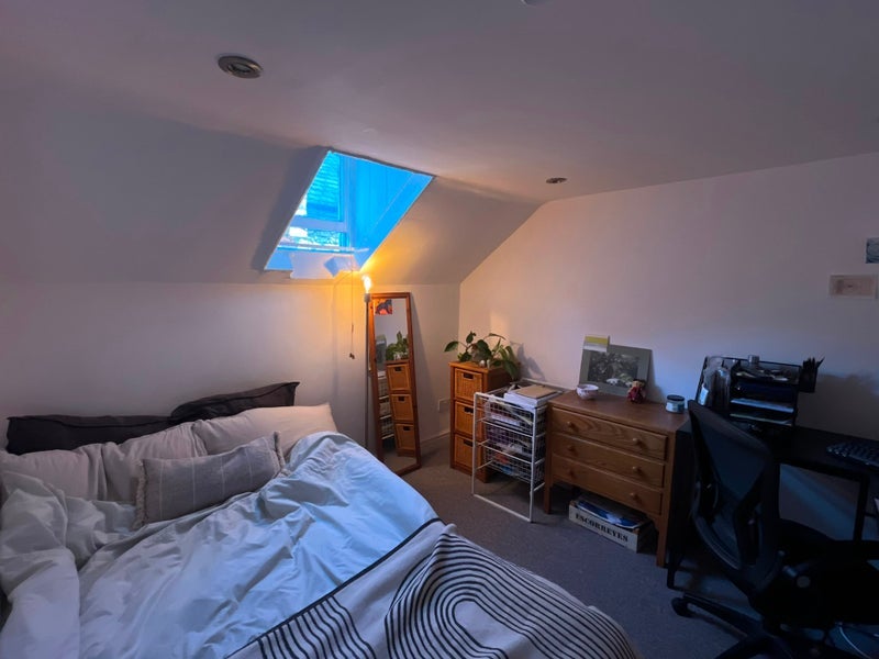 Room Elton Road in Bristol