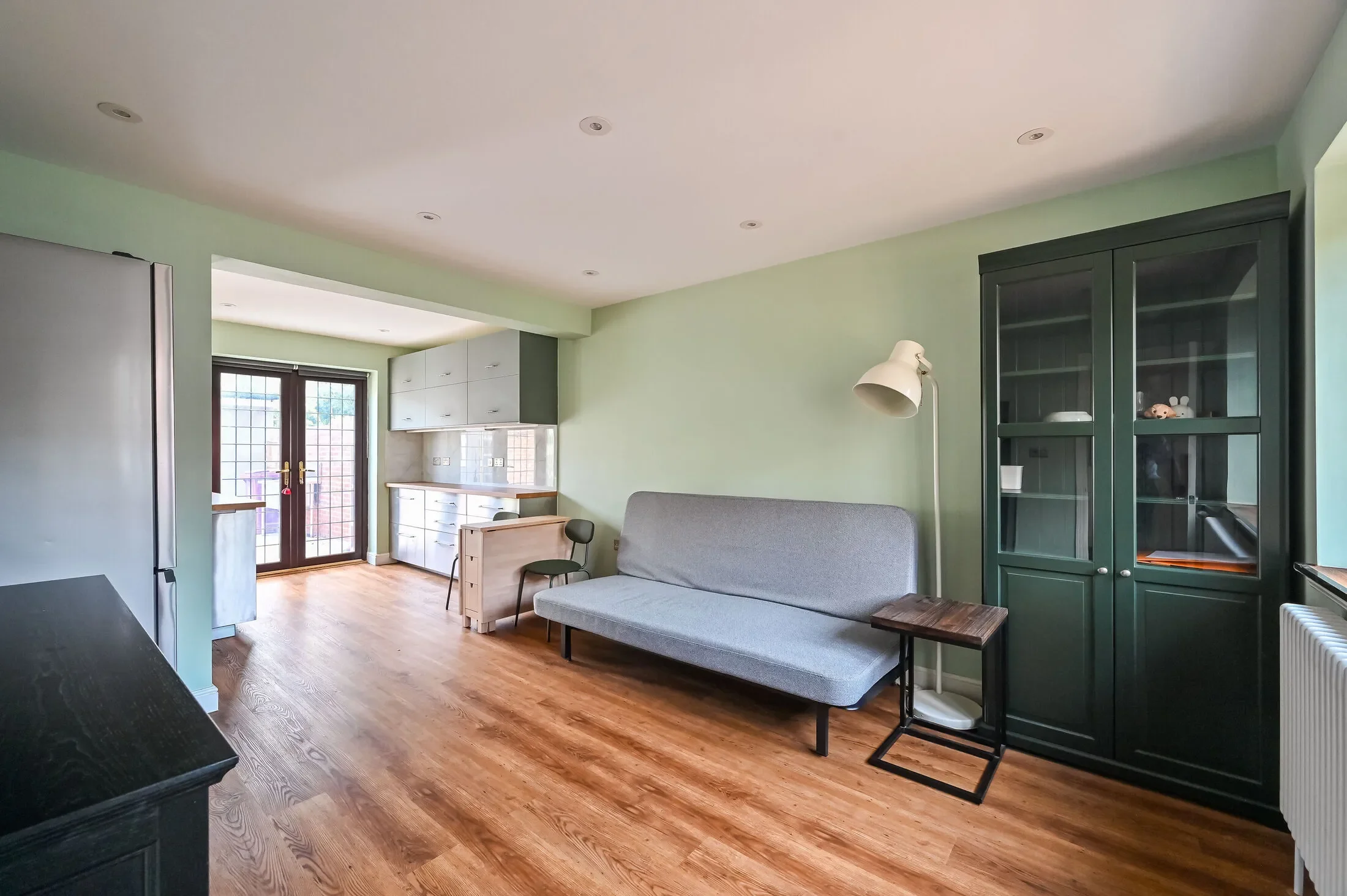 House Launch Street in Greater London