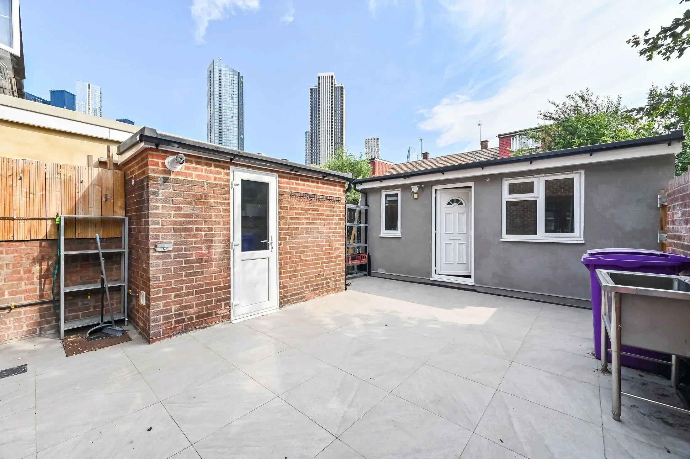 House Launch Street in Greater London