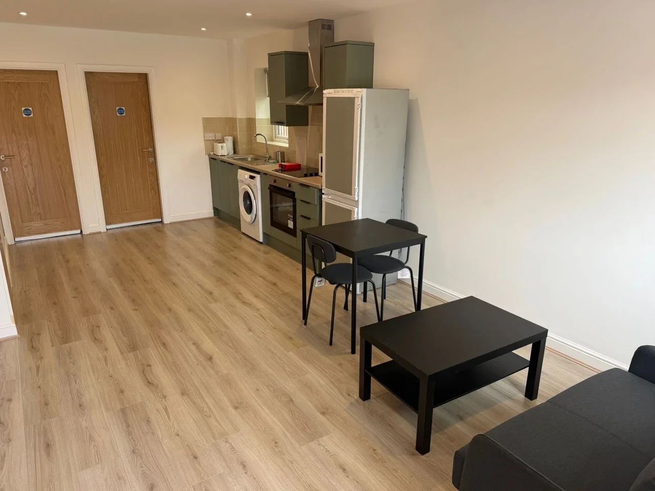 Room Green Heath Road in Cannock Chase