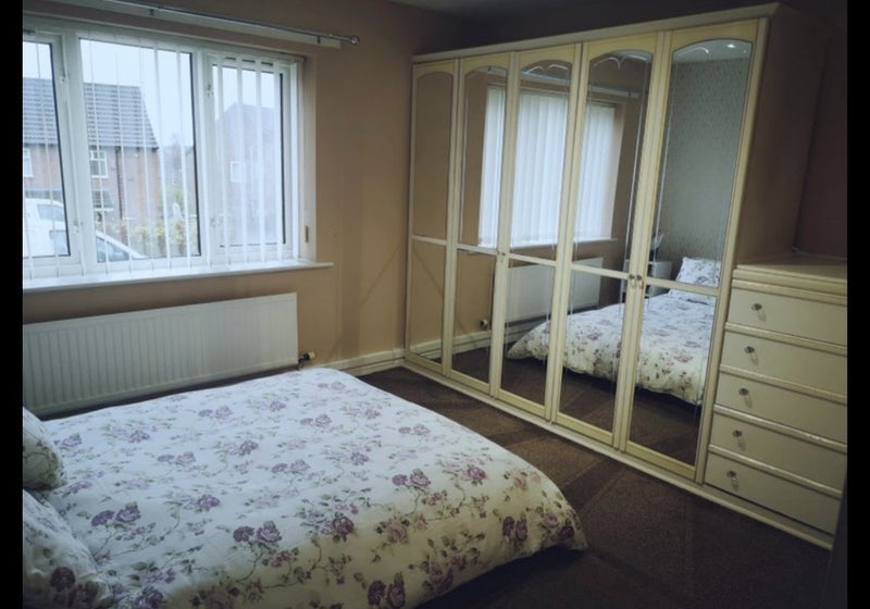 Room Caldbeck Drive in Middleton