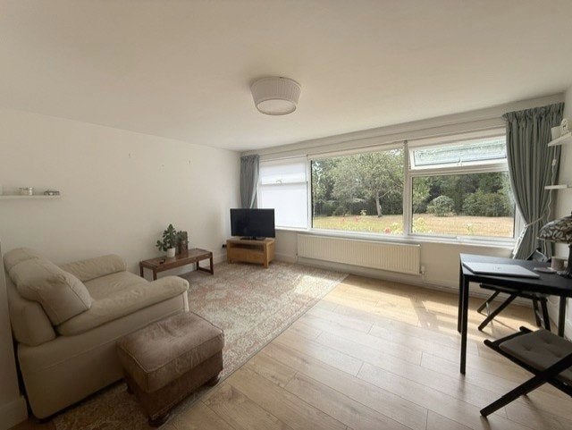 Flat Church Road in Hertsmere