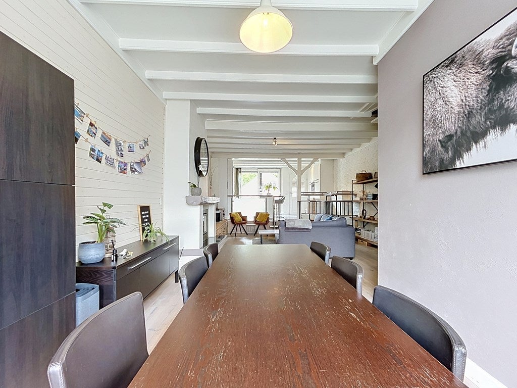 Tussenwoning te koop: Mr. P.C. Hennequinstraat 10, Oostburg