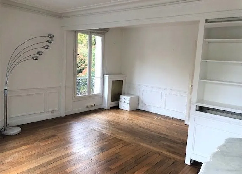 Flat Rue Faidherbe in Saint-Mandé