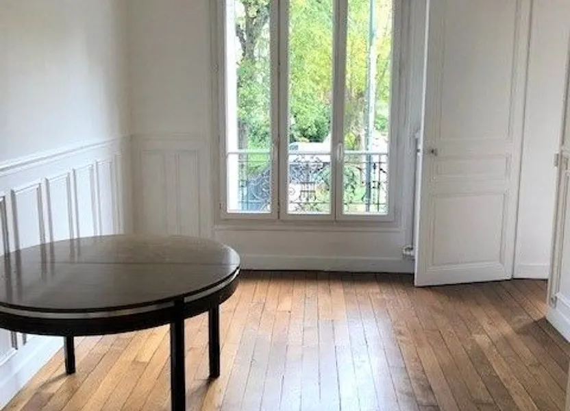 Flat Rue Faidherbe in Saint-Mandé