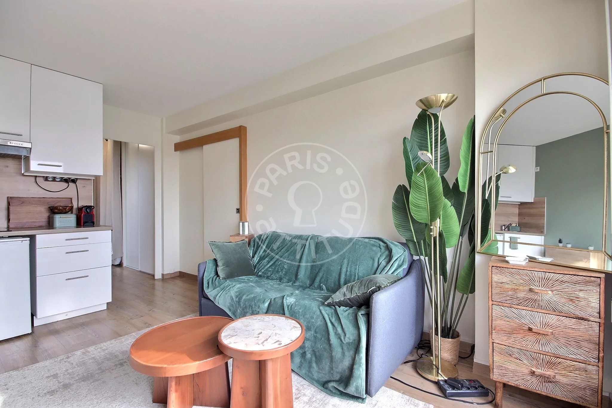 Flat Rue Navier in Paris