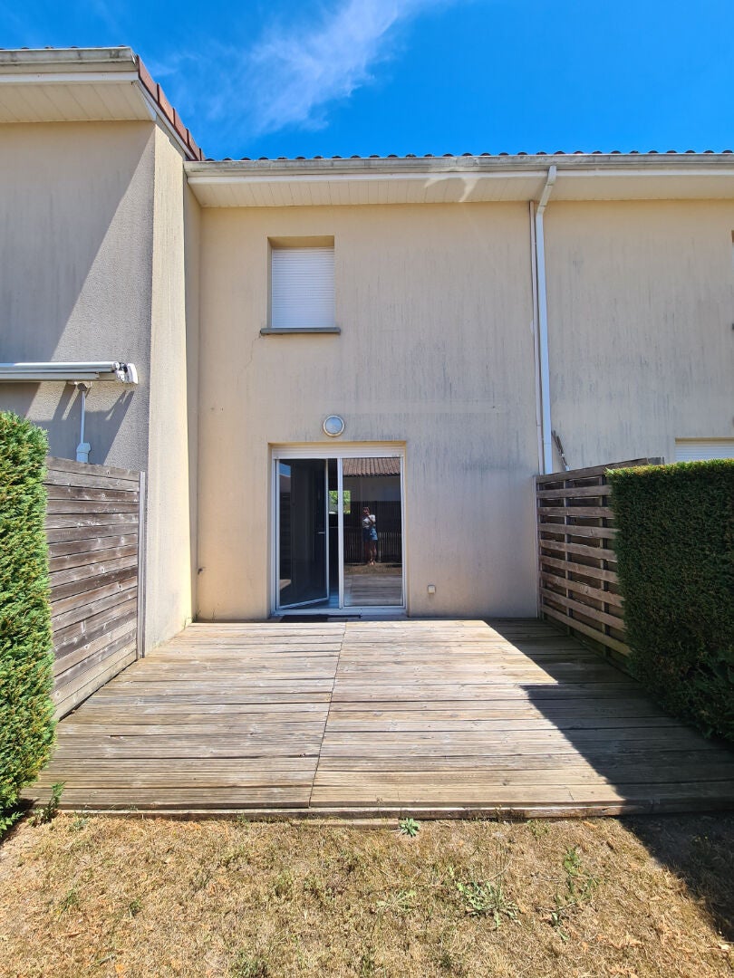 Maison Rue du Cèdre à Les Billaux